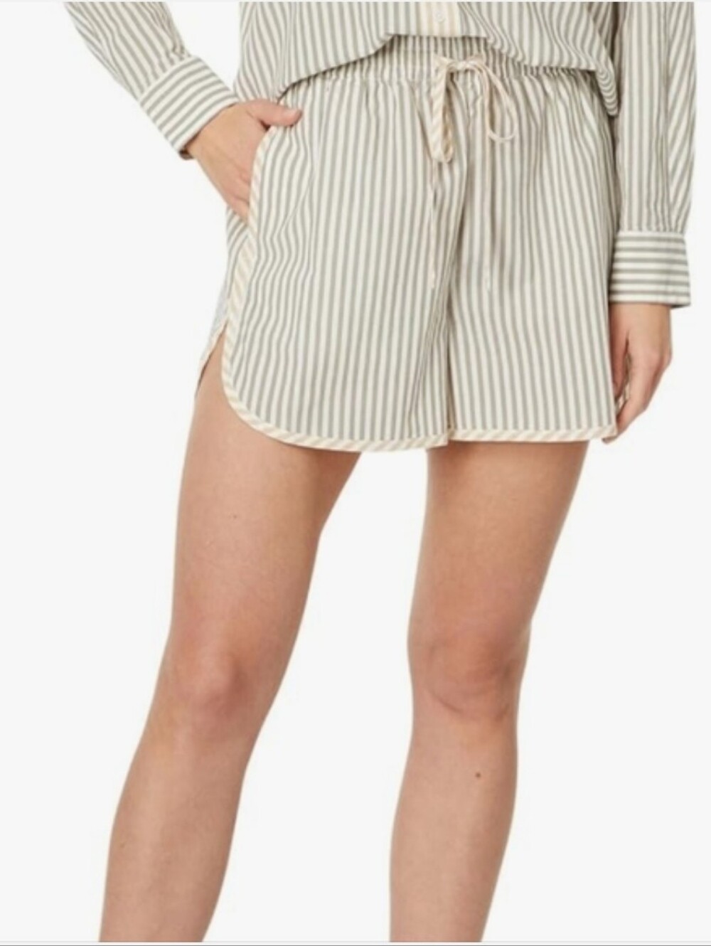 Madewell Crinkle Cotton Dolphin Hem Shorts Size Small - Picture 1 of 9